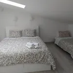 Isaura Apartament Peniche